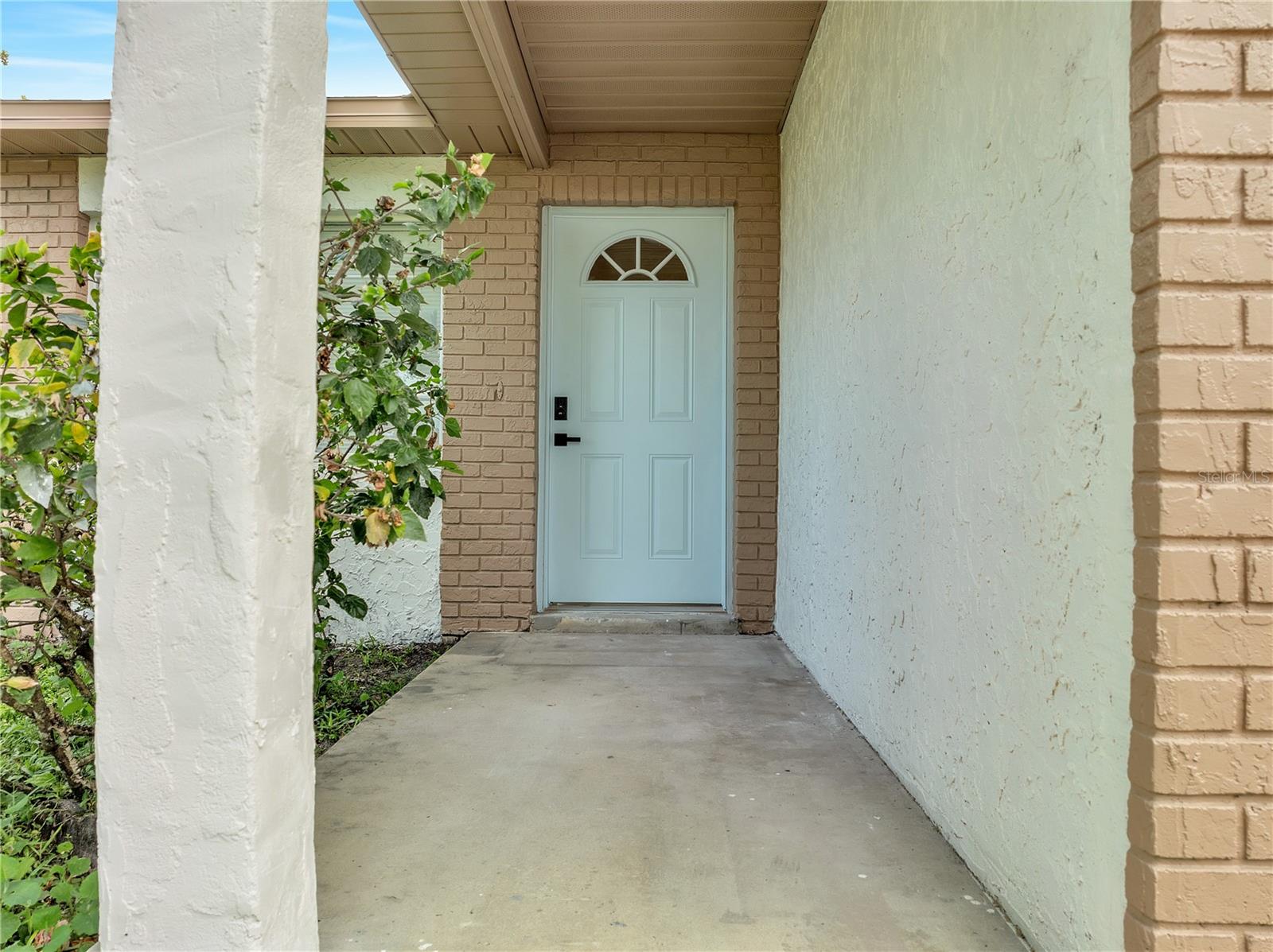 Image 6 of 37 For 2328 Dae Court