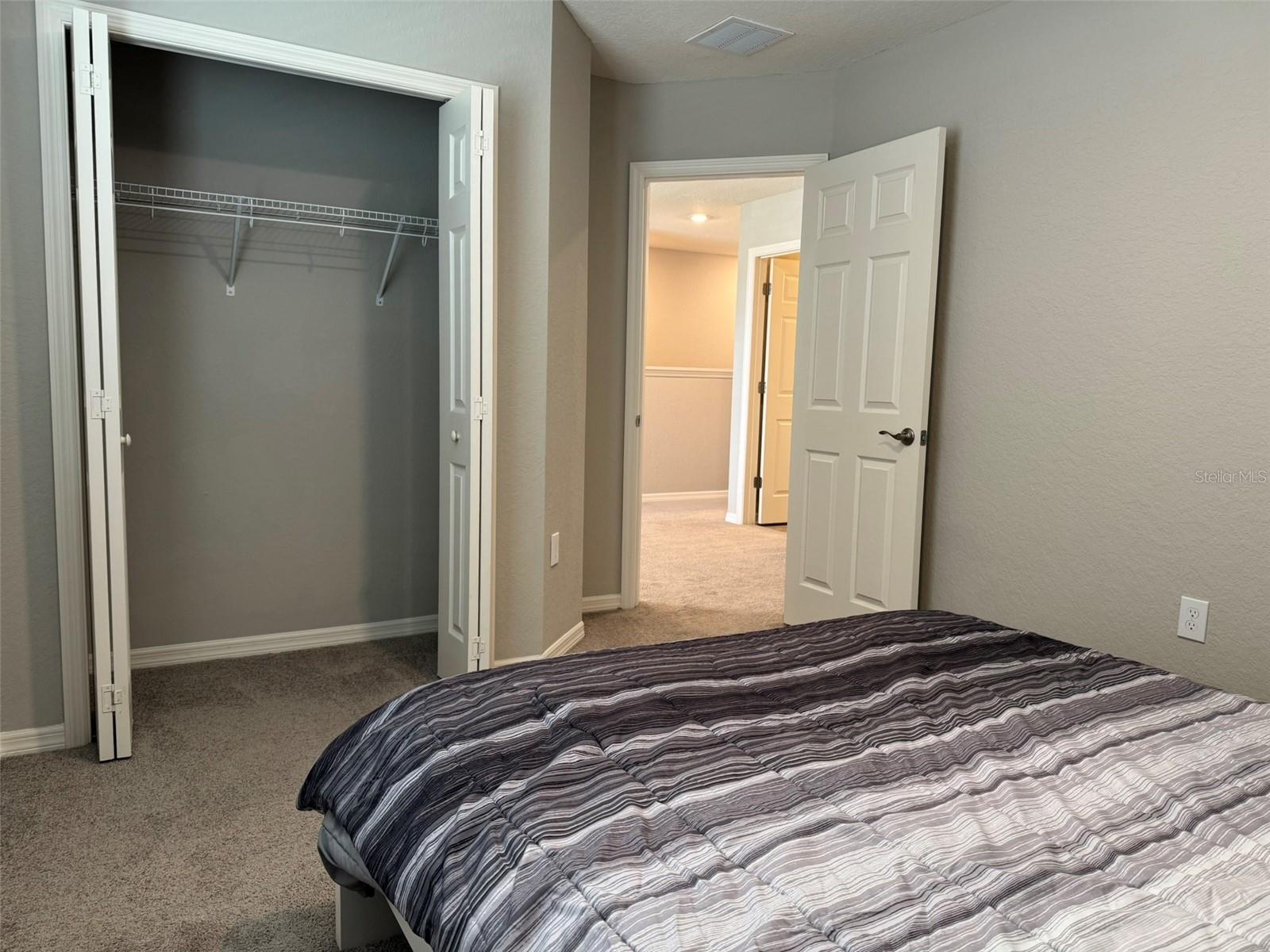 Image 26 of 69 For 2223 Orchid Drive