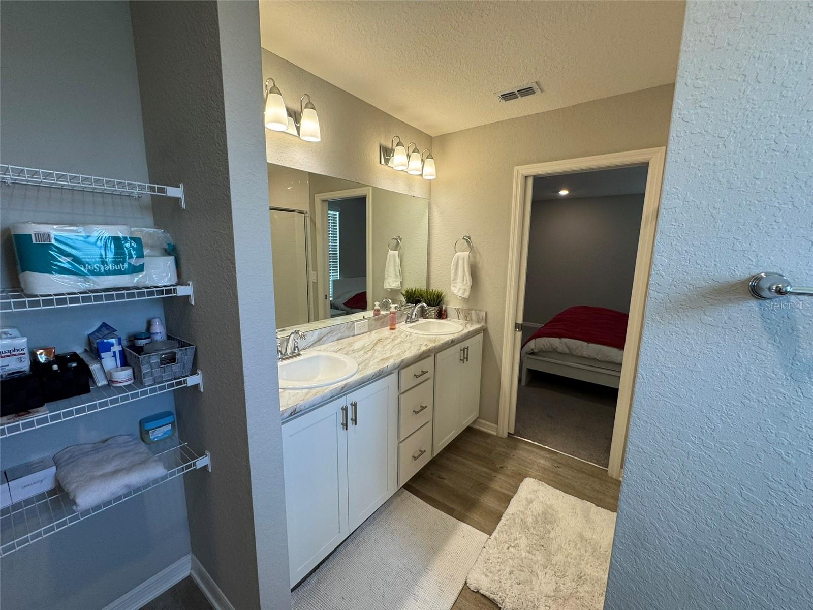 Image 33 of 69 For 2223 Orchid Drive
