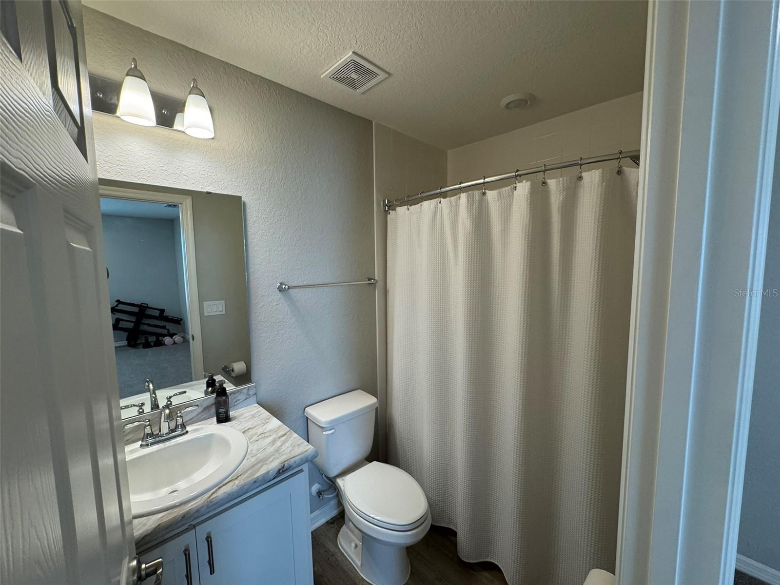 Image 39 of 69 For 2223 Orchid Drive