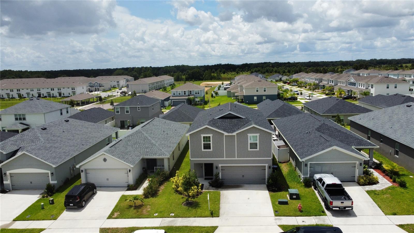 Image 40 of 69 For 2223 Orchid Drive