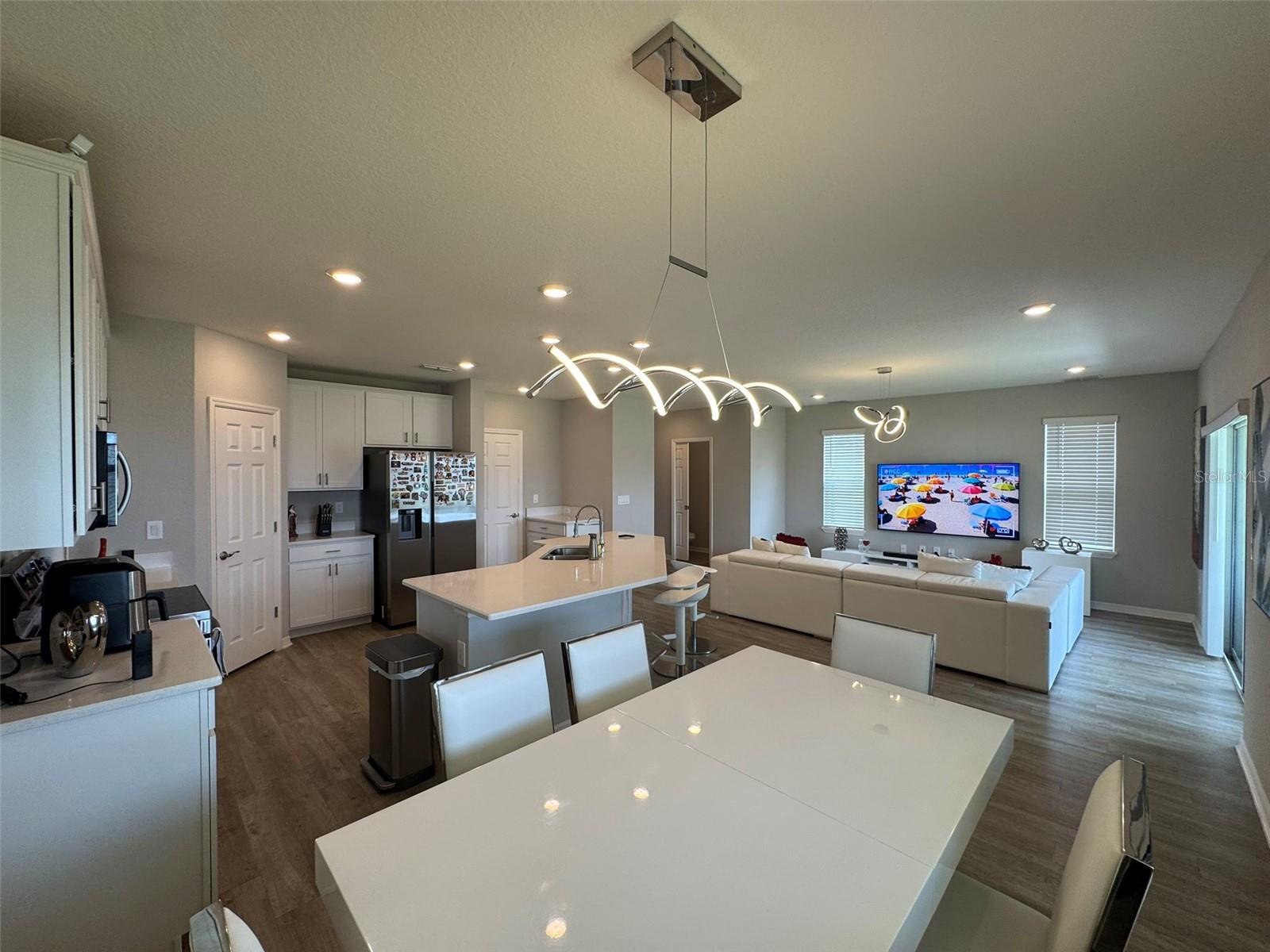 Image 42 of 69 For 2223 Orchid Drive