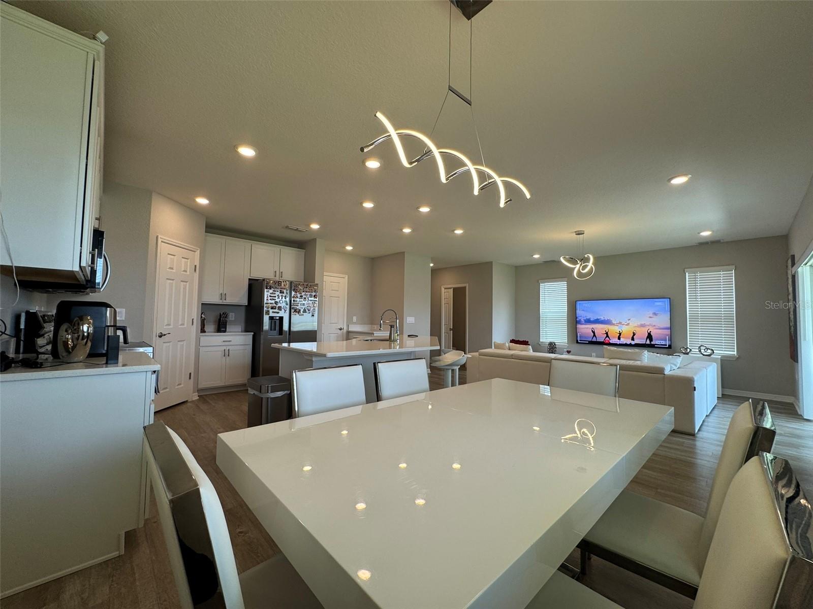 Image 43 of 69 For 2223 Orchid Drive