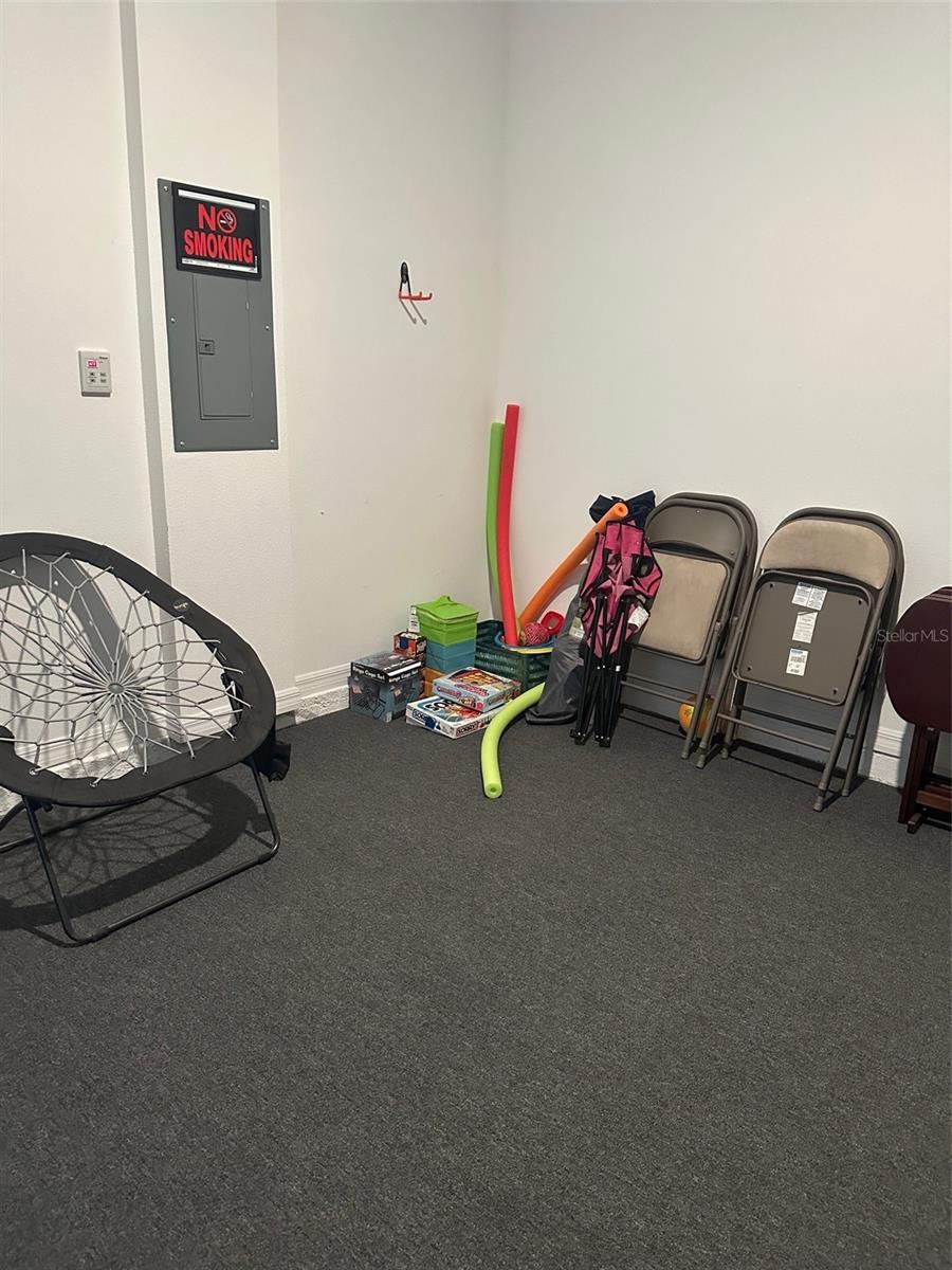 Image 11 of 26 For 801 Benoi Drive