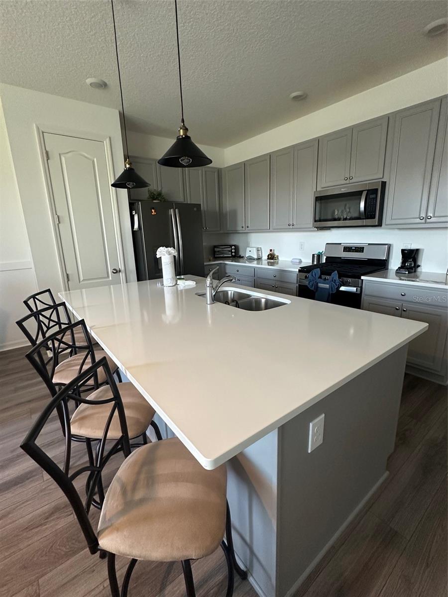 Image 9 of 26 For 801 Benoi Drive