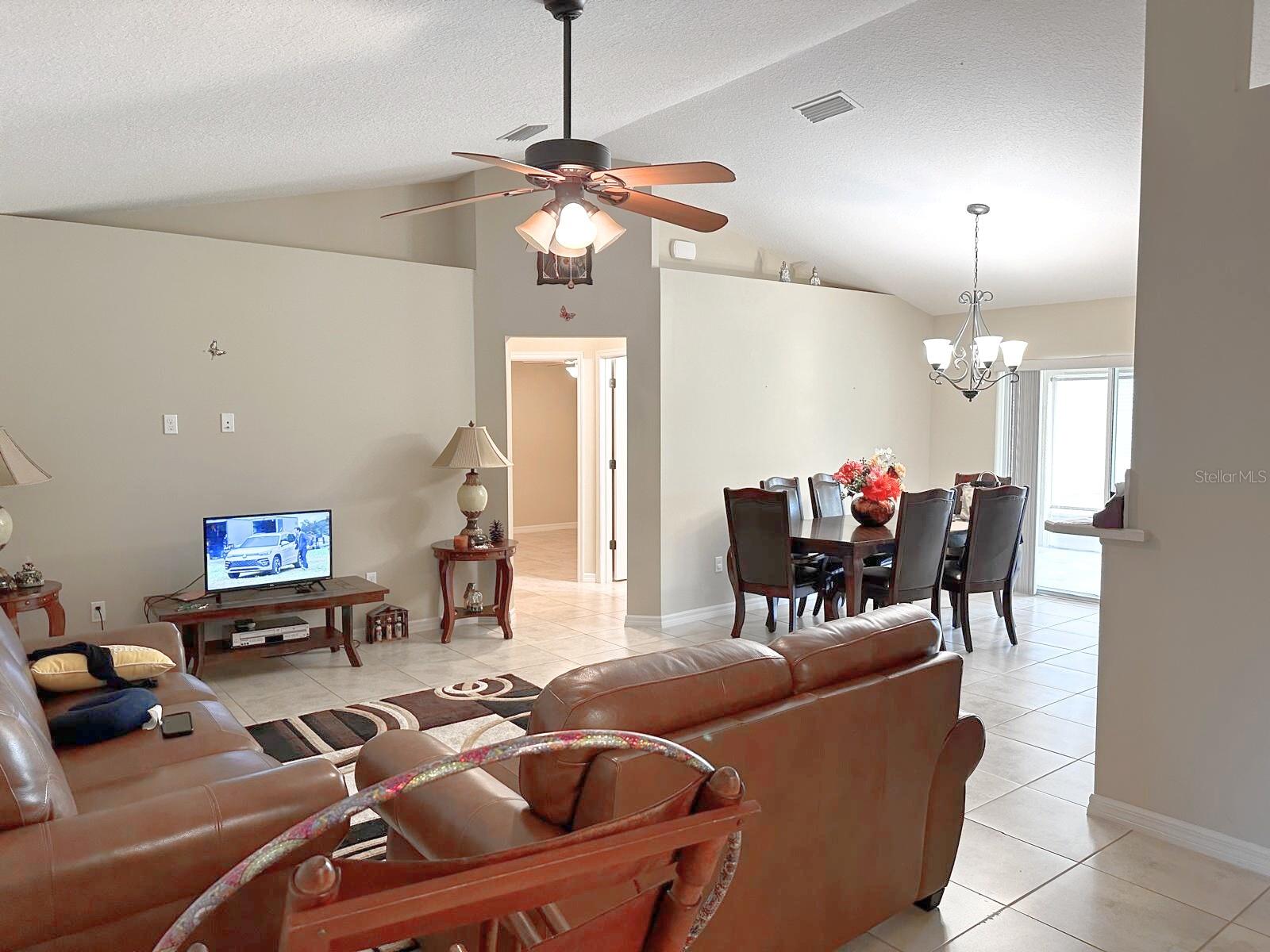 Image 8 of 28 For 2551 Harbor Hills Road