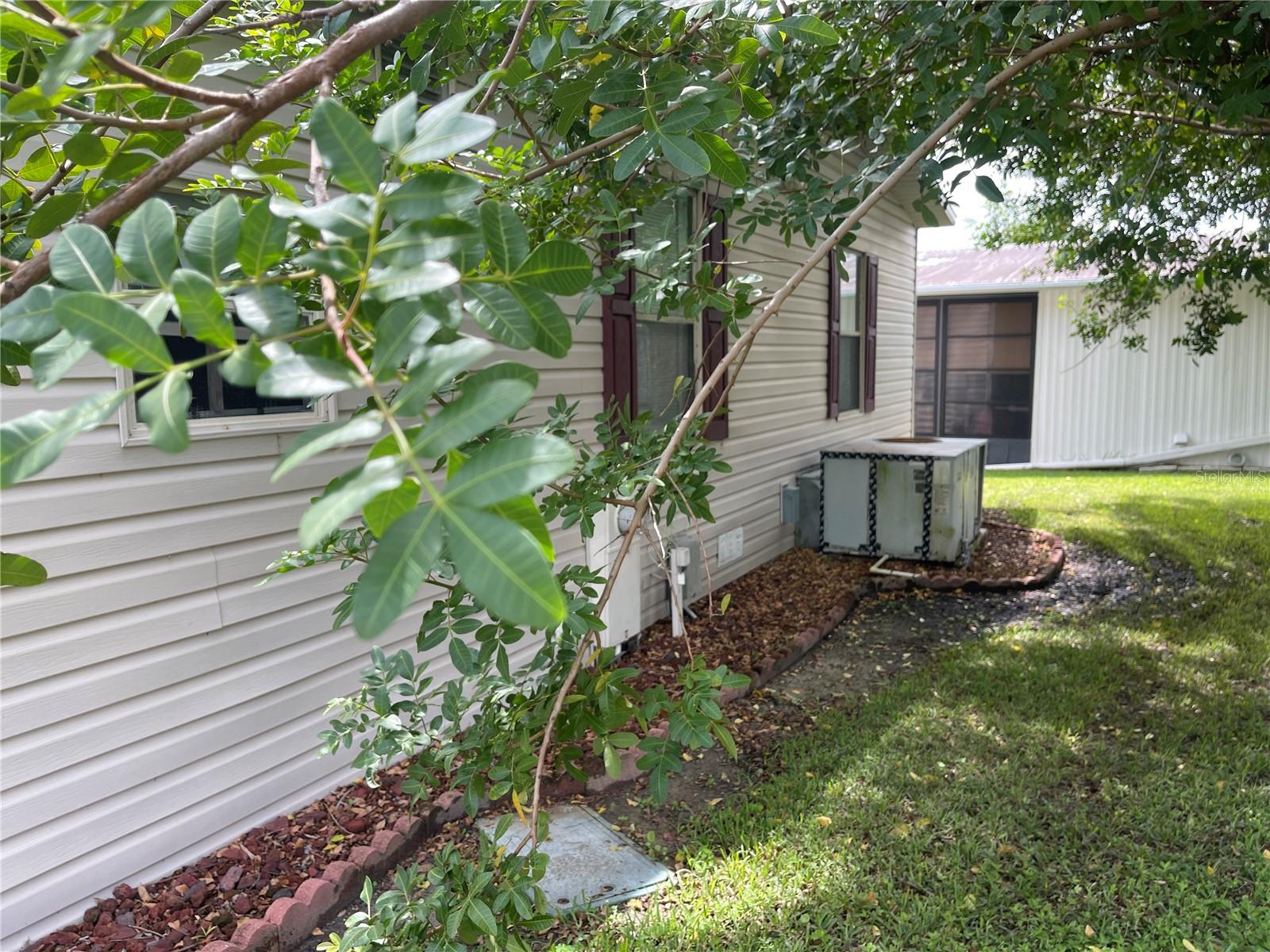 Image 42 of 42 For 101 Sargasso Lane