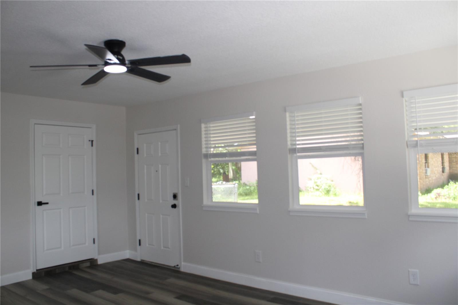 Image 6 of 23 For 9312 Bahia Road