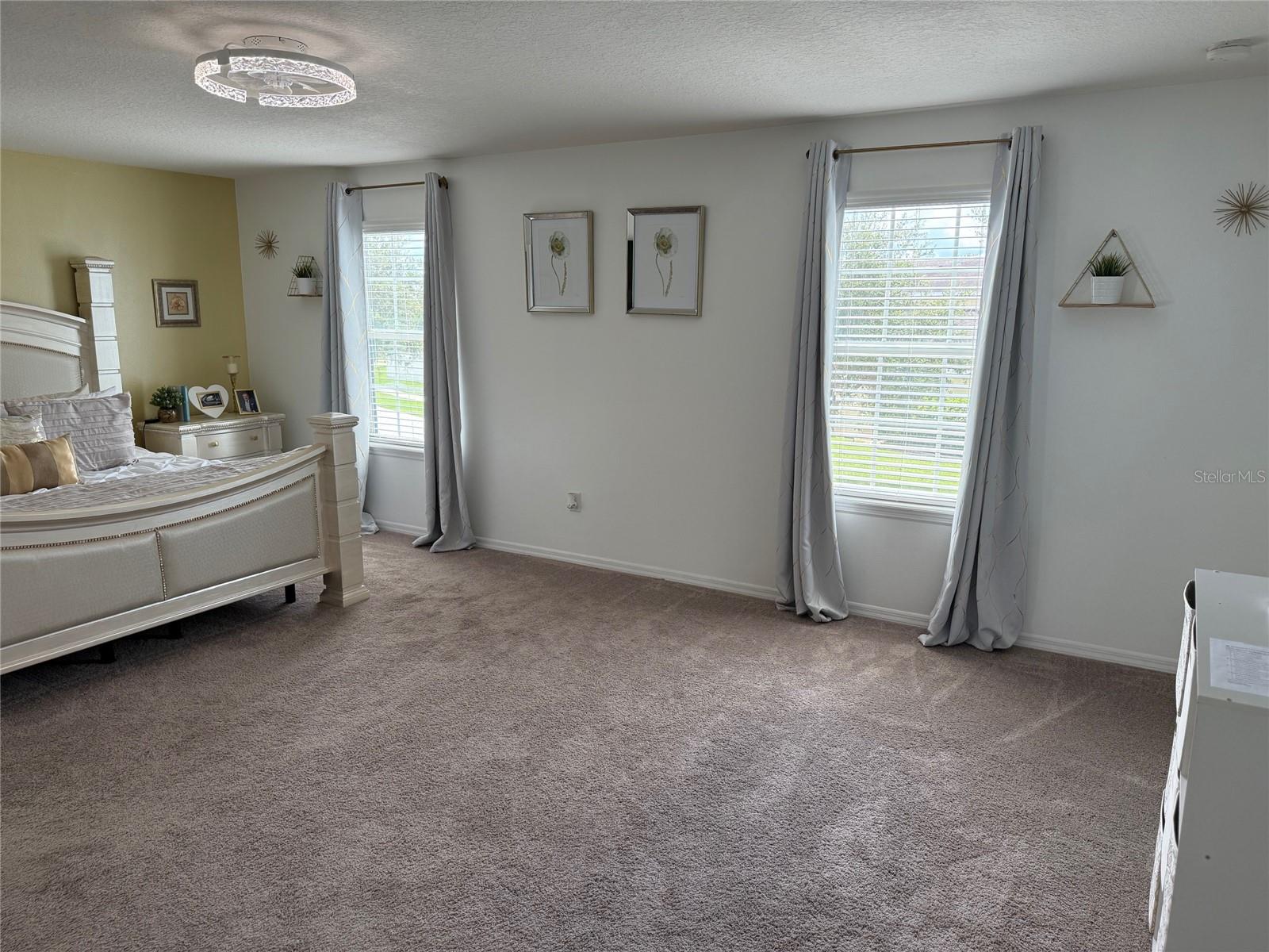 Image 24 of 42 For 12236 Fairlawn Drive
