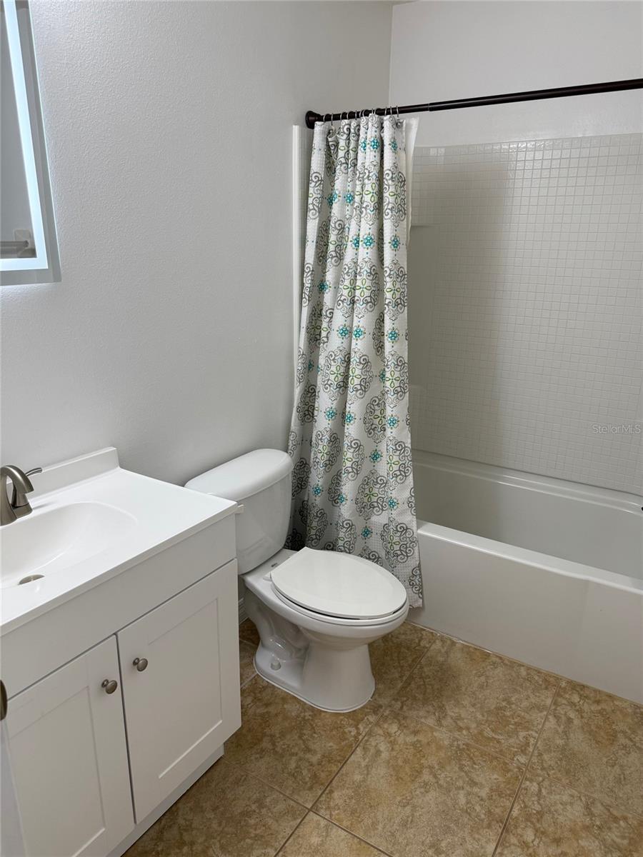 Image 30 of 42 For 12236 Fairlawn Drive
