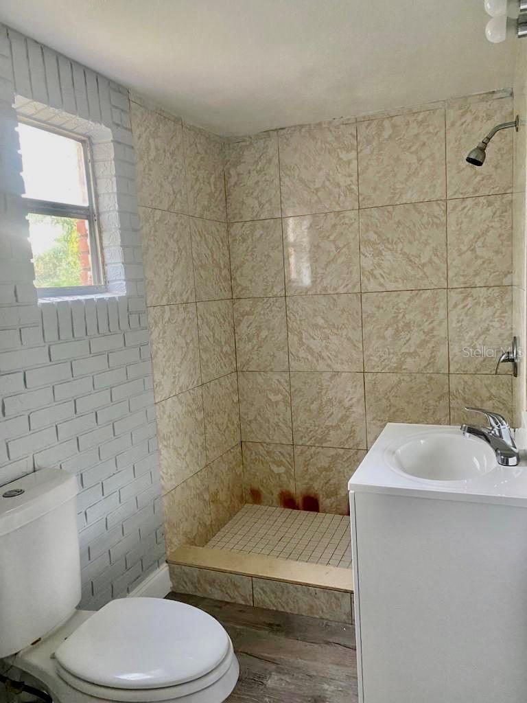 Image 6 of 15 For 3356 Avenue Q Nw