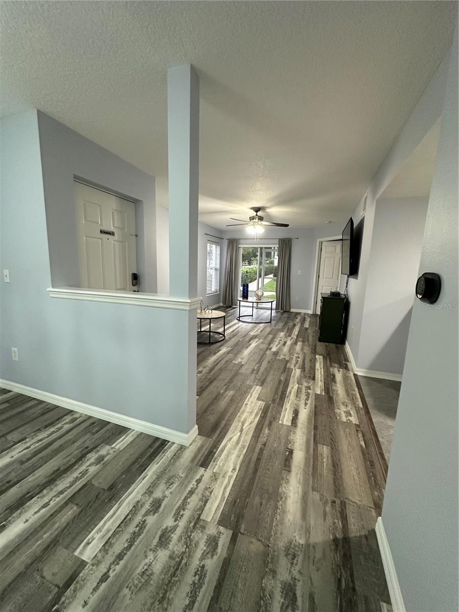 Image 12 of 30 For 8804 Grand Palms Circle A