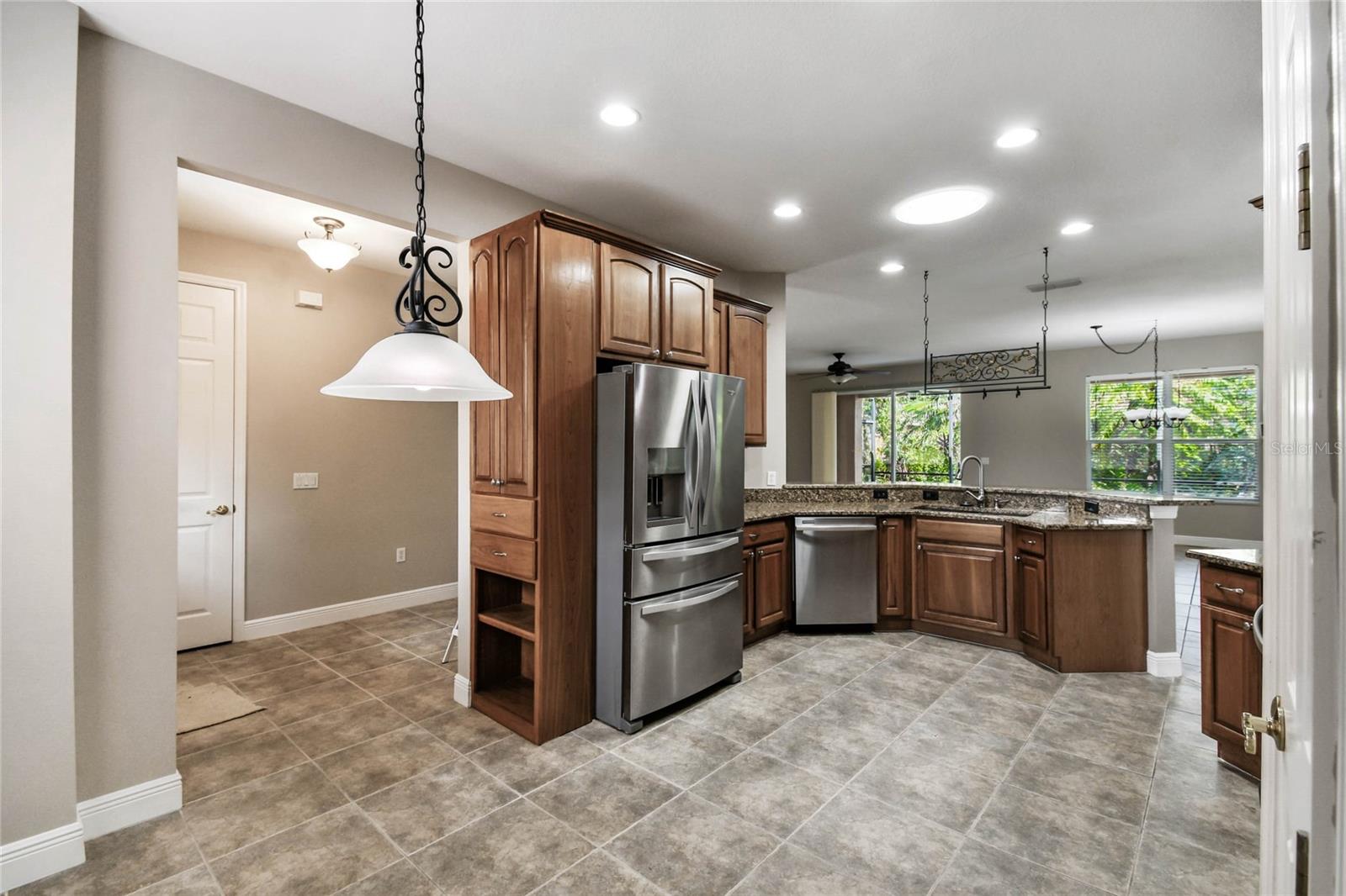 Image 11 of 52 For 93 Auburn Drive