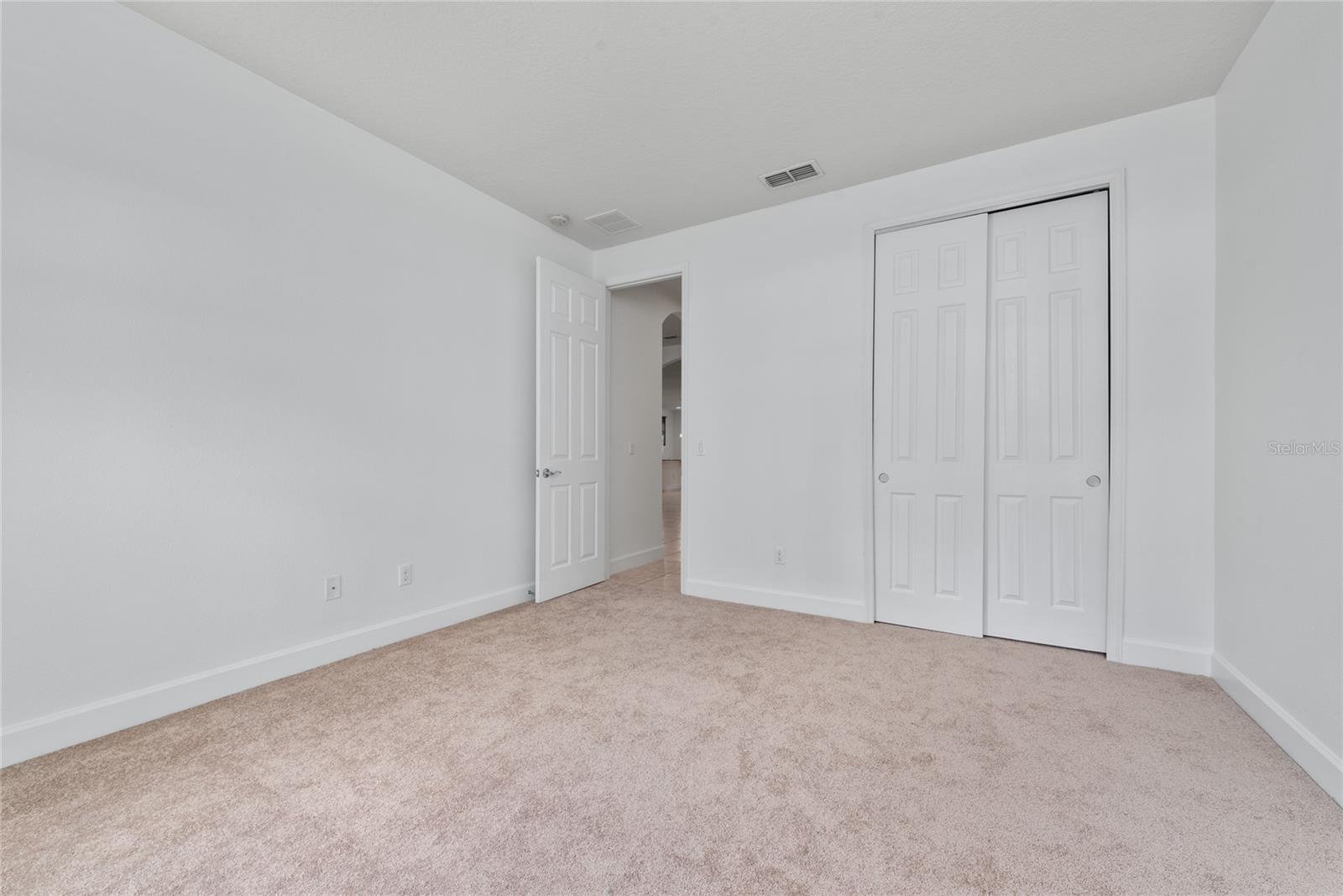 Image 22 of 30 For 11858 Barletta Drive