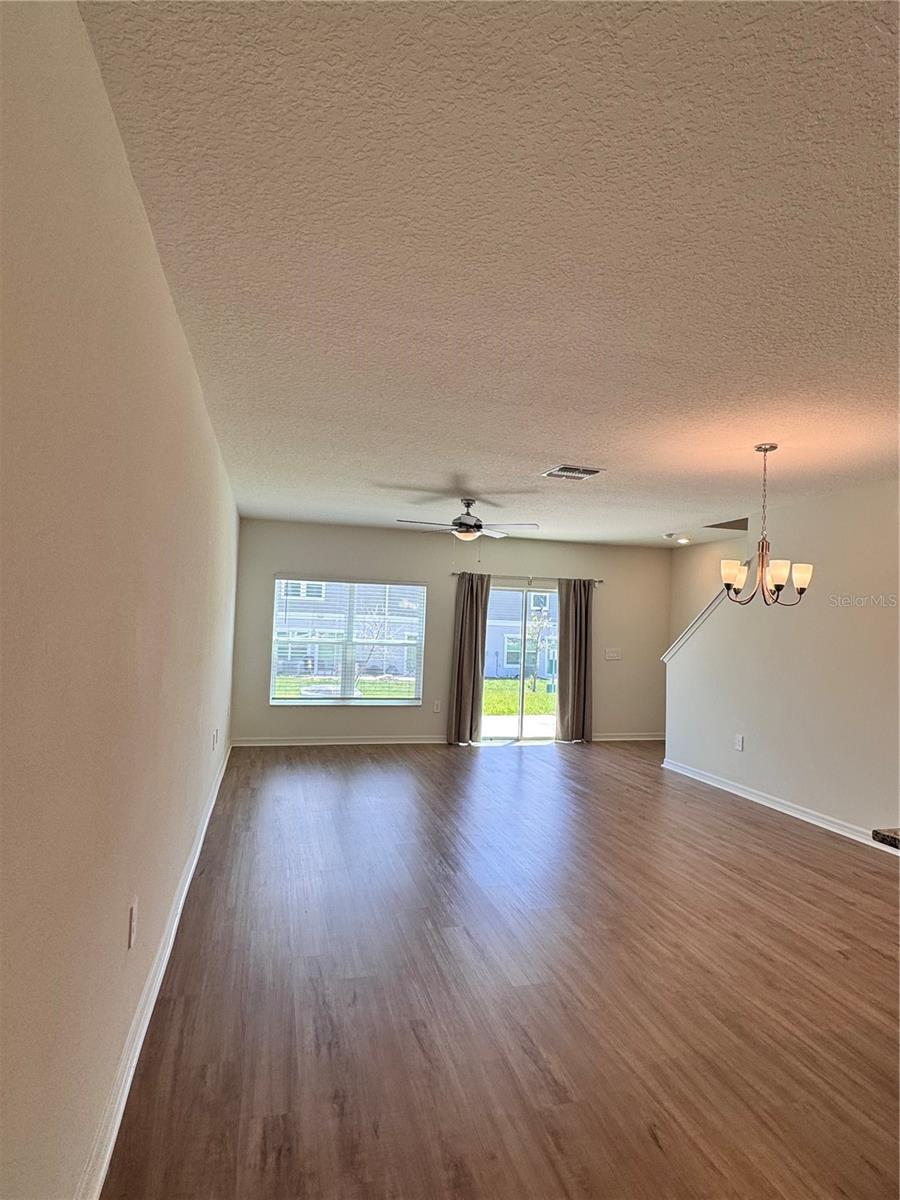 Image 5 of 32 For 9419 Westside Hills Drive