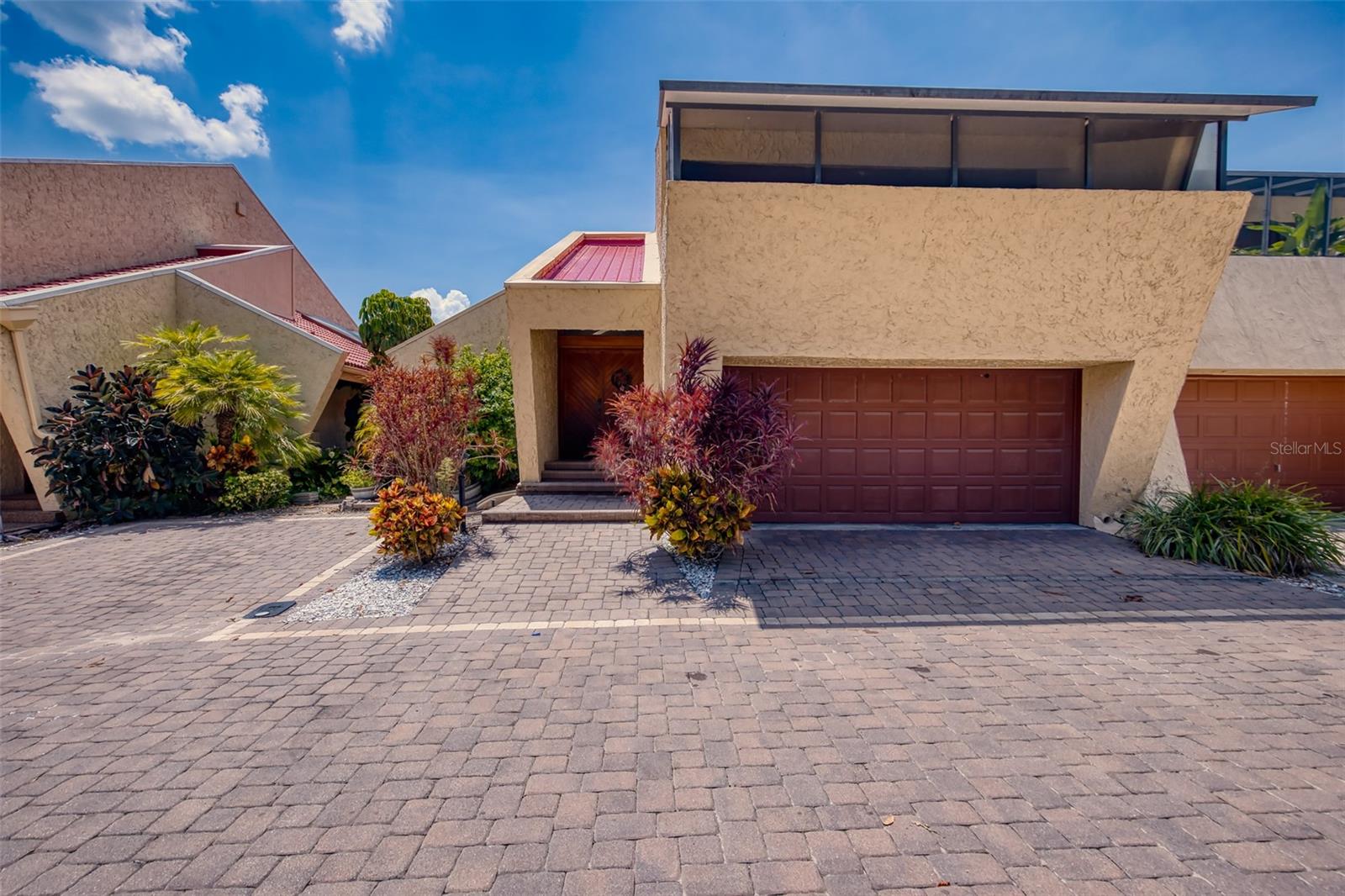 Details for 11 Casarena Court, WINTER HAVEN, FL 33881