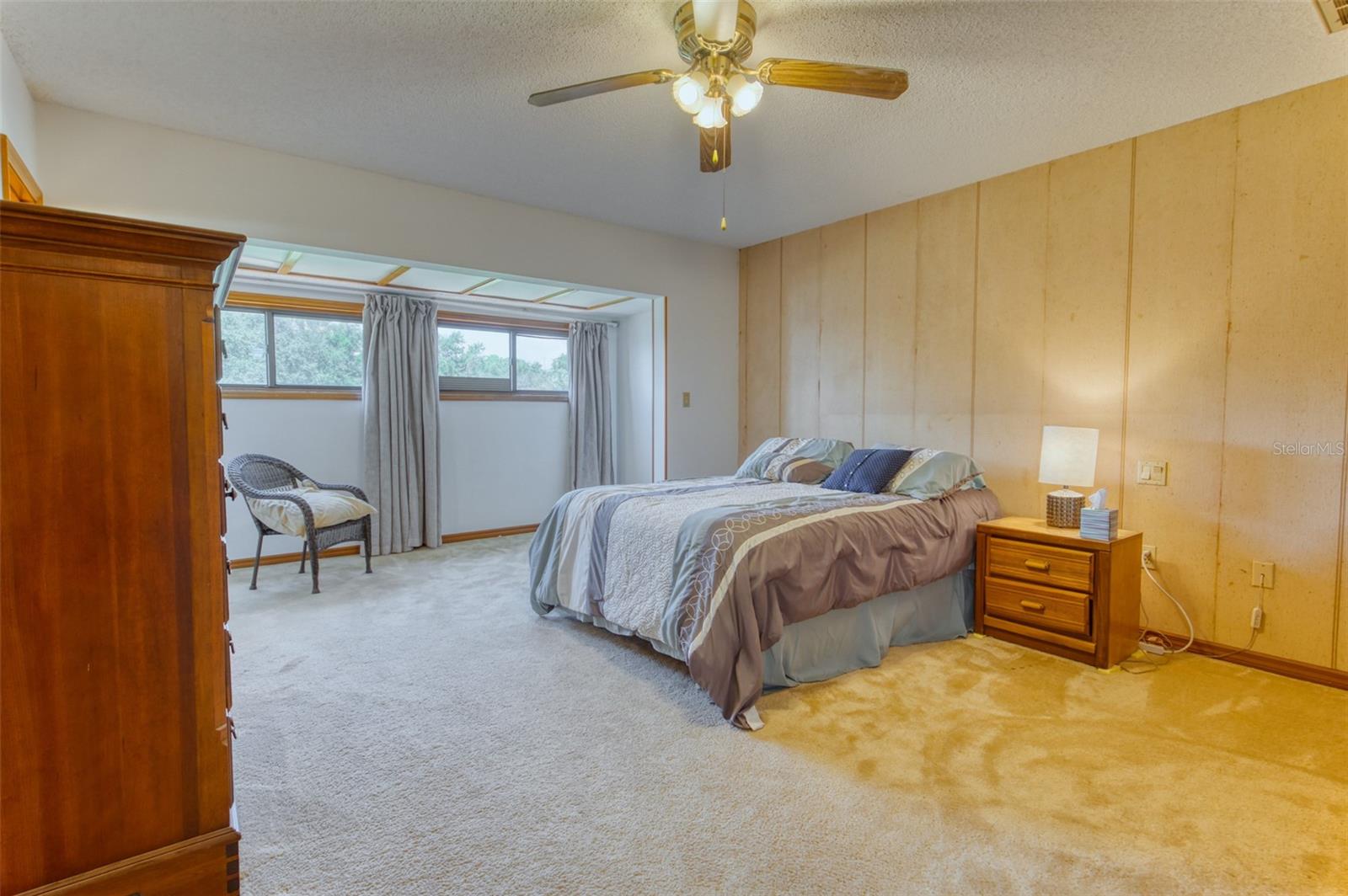 Image 46 of 73 For 11 Casarena Court