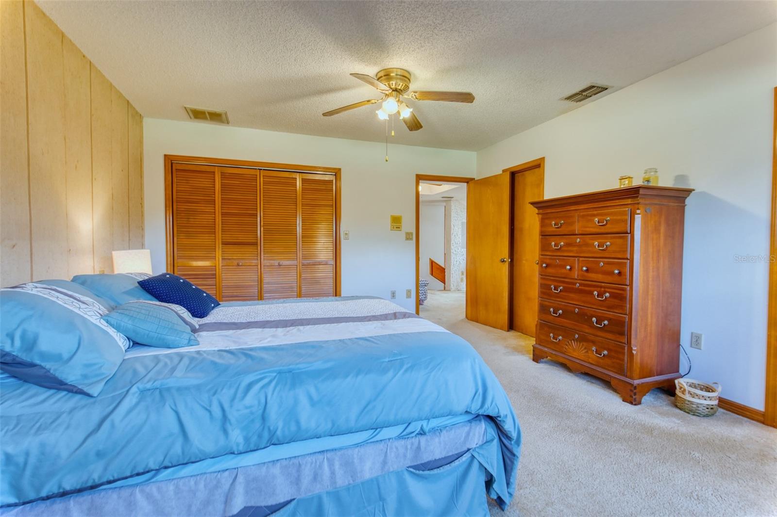 Image 48 of 73 For 11 Casarena Court