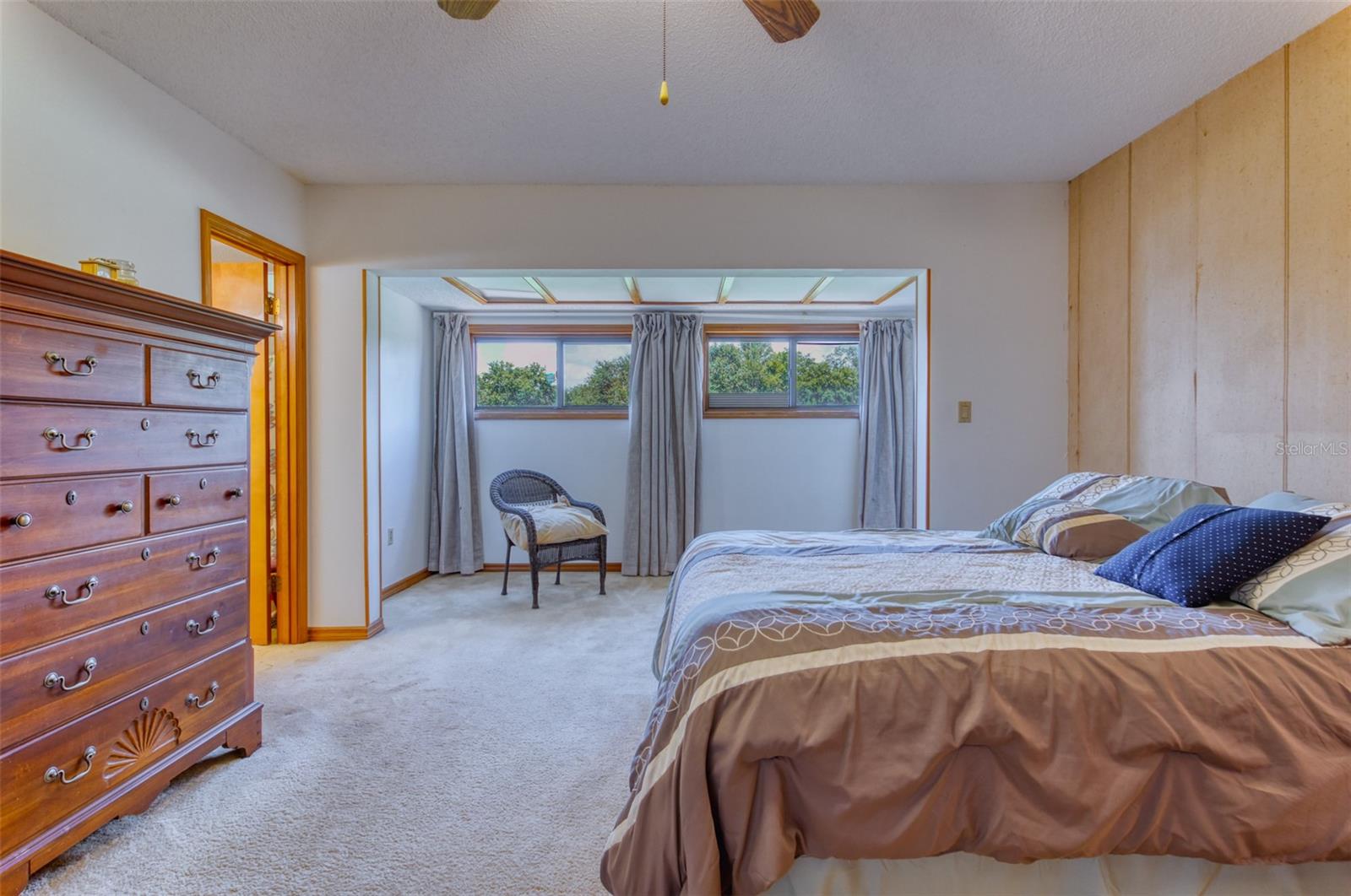 Image 49 of 73 For 11 Casarena Court