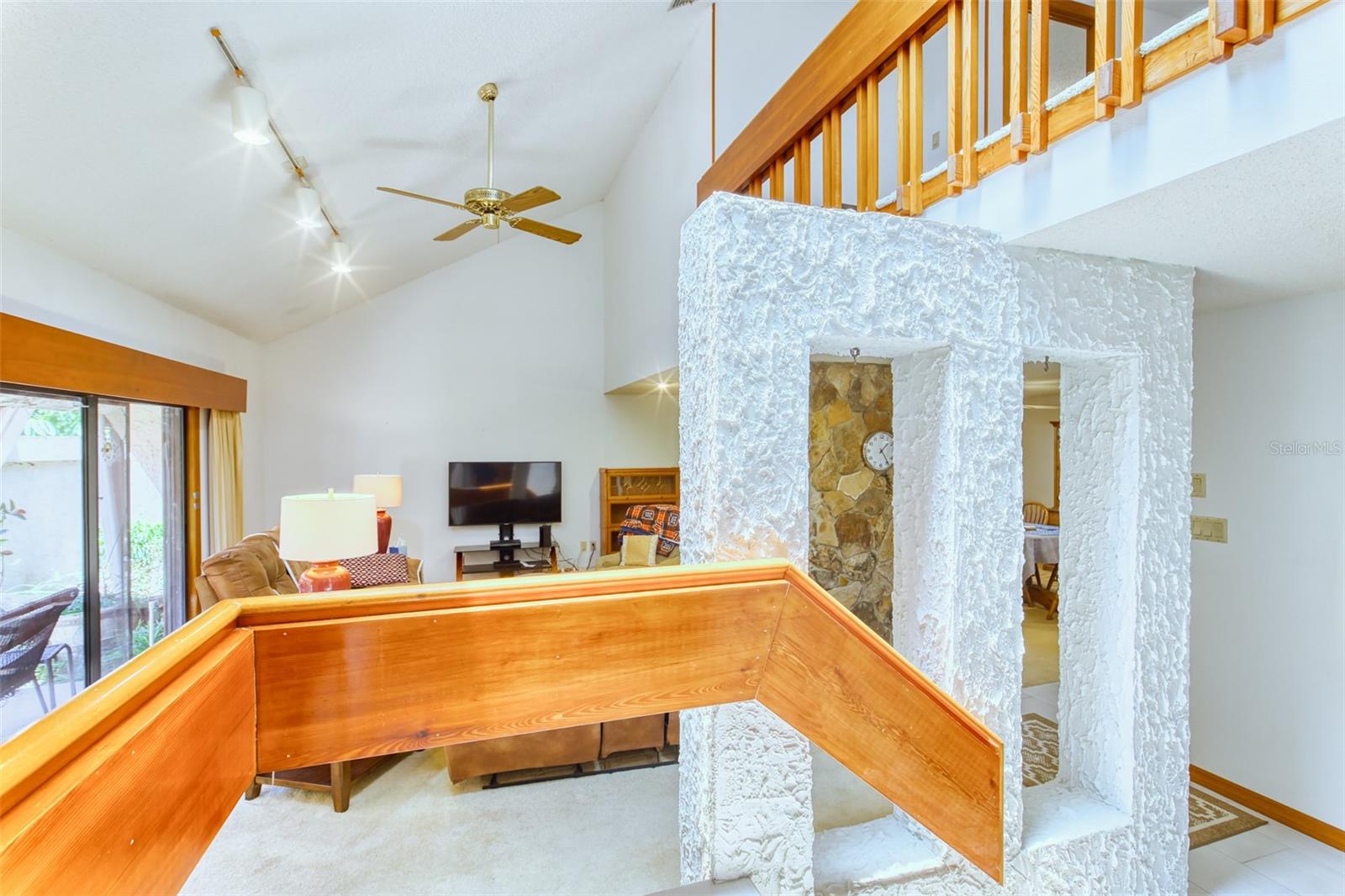 Image 6 of 73 For 11 Casarena Court