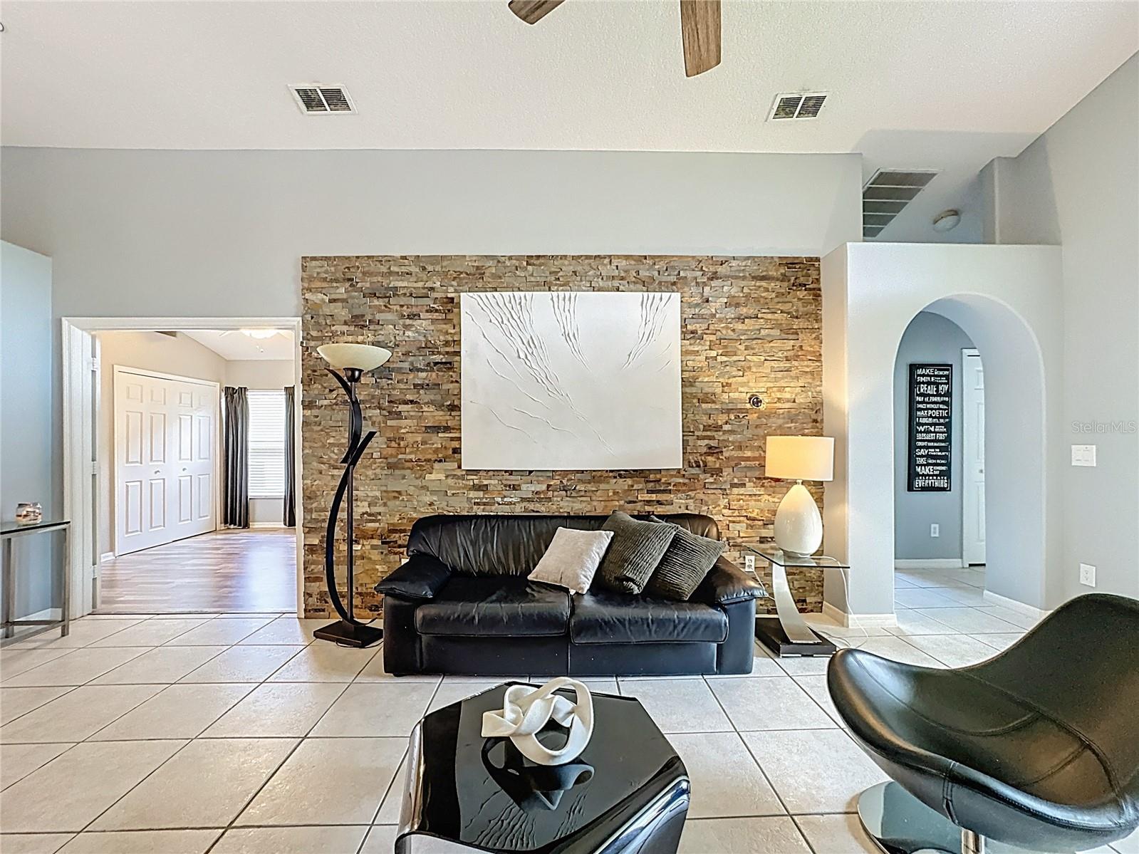 Image 12 of 22 For 9555 Pecky Cypress Way