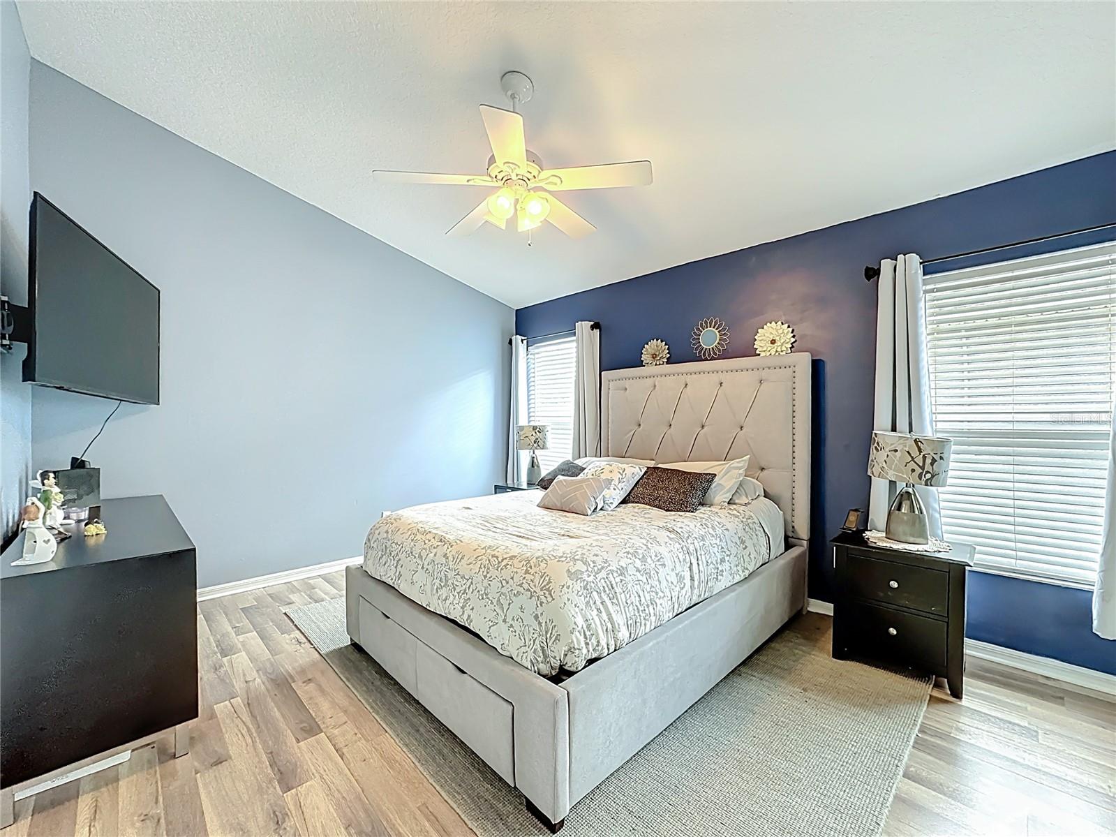 Image 14 of 22 For 9555 Pecky Cypress Way