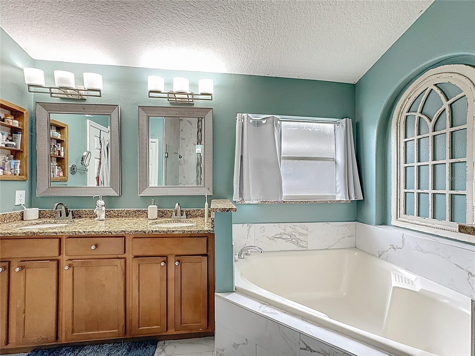Image 15 of 22 For 9555 Pecky Cypress Way