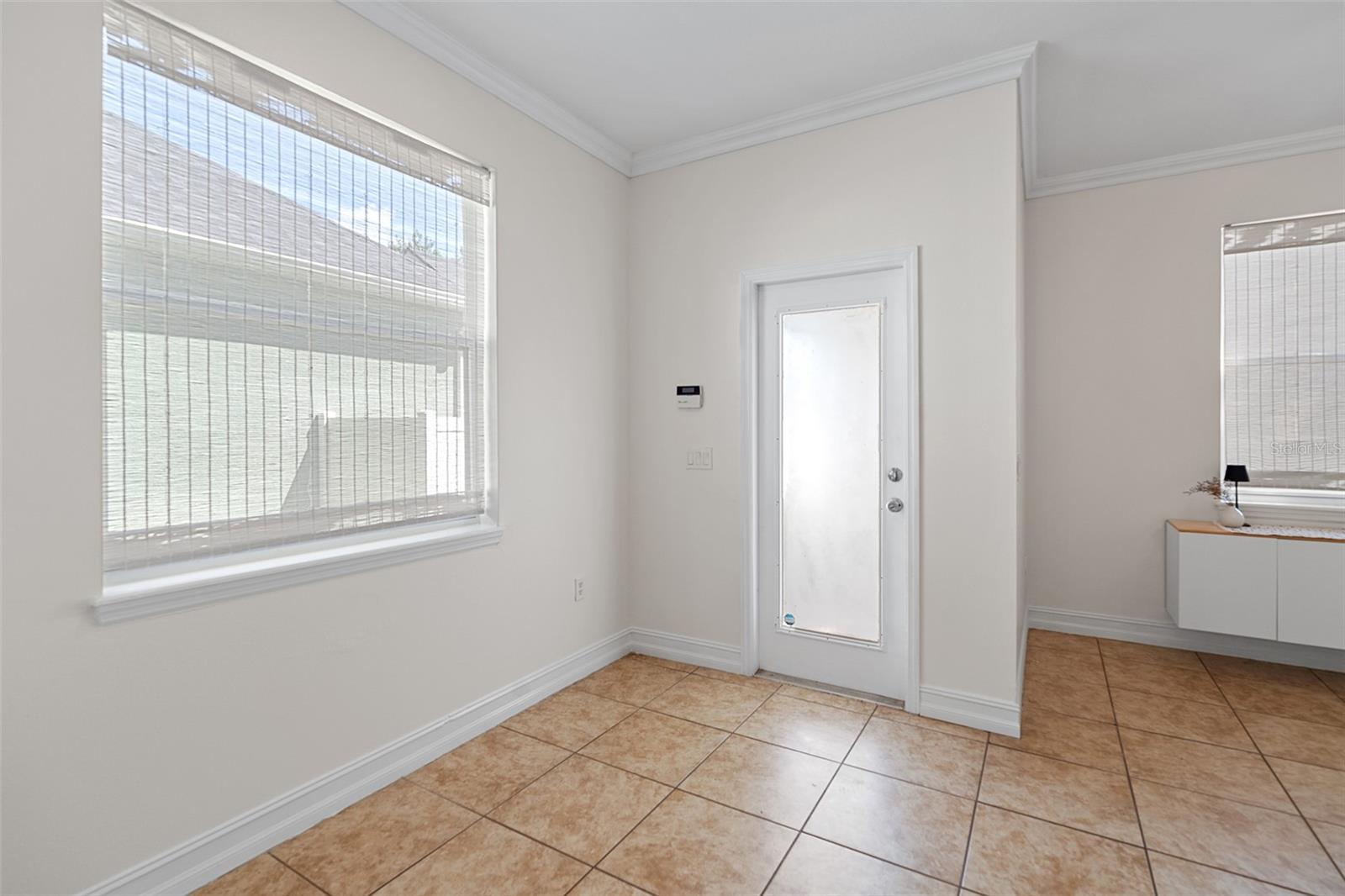 Image 10 of 59 For 6932 Beargrass Road