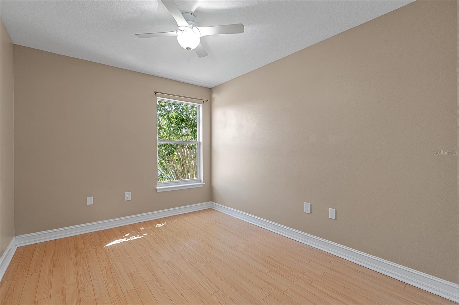 Image 19 of 59 For 6932 Beargrass Road