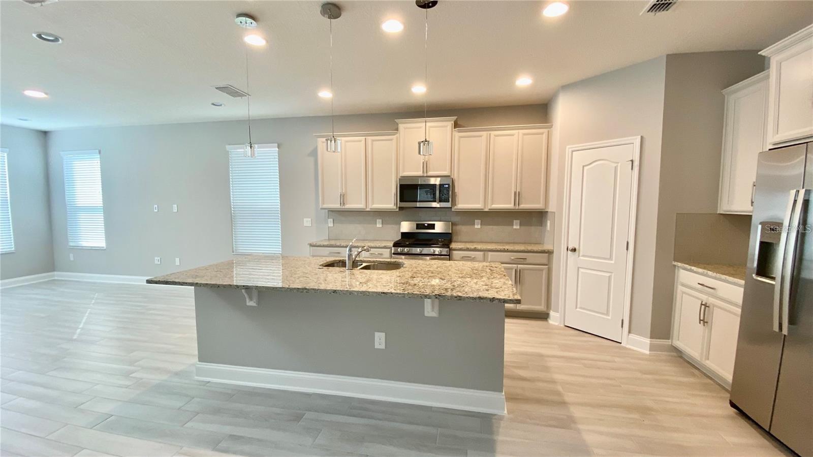 Image 4 of 19 For 12748 Brodlove Lane