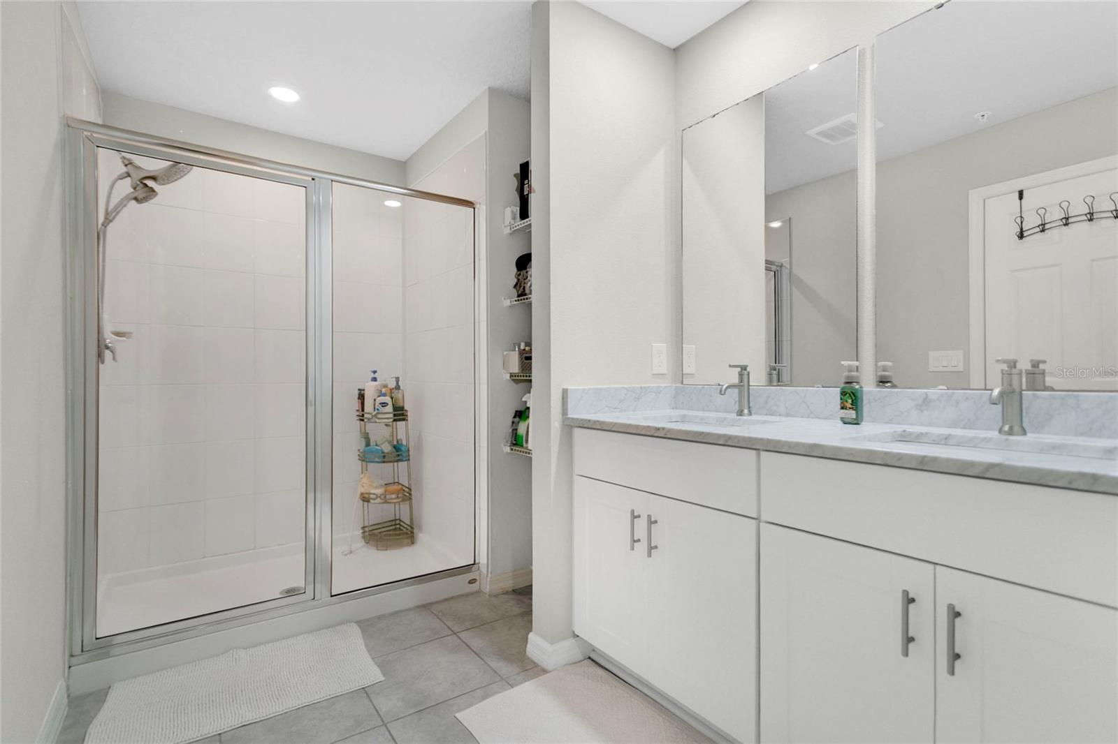 Image 11 of 33 For 2561 Red Spruce Way