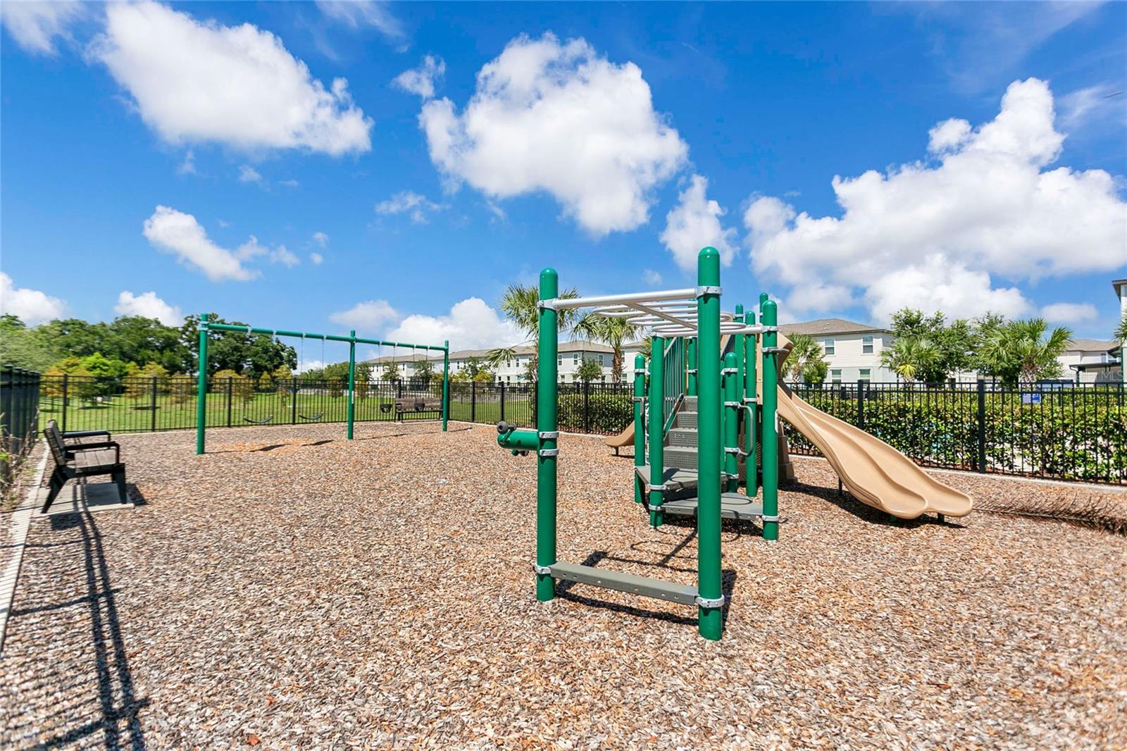 Image 30 of 33 For 2561 Red Spruce Way