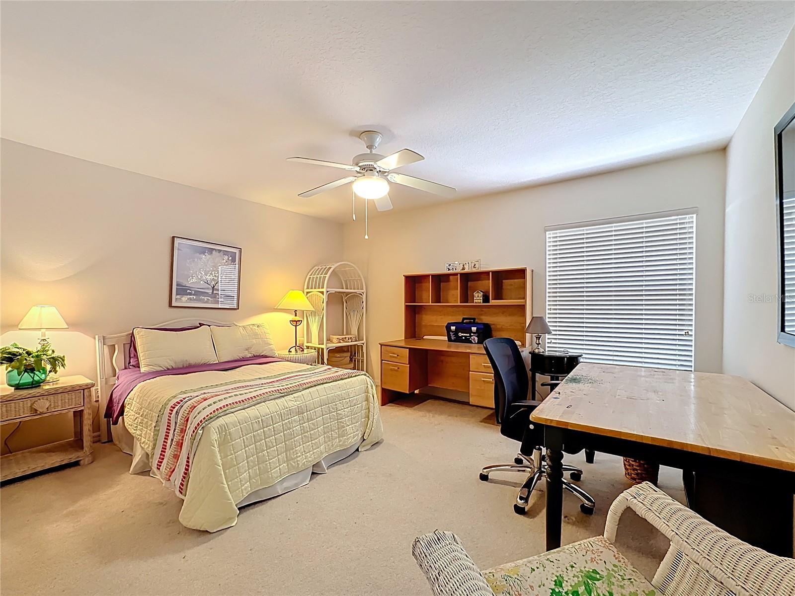 Image 37 of 53 For 526 Henley Circle