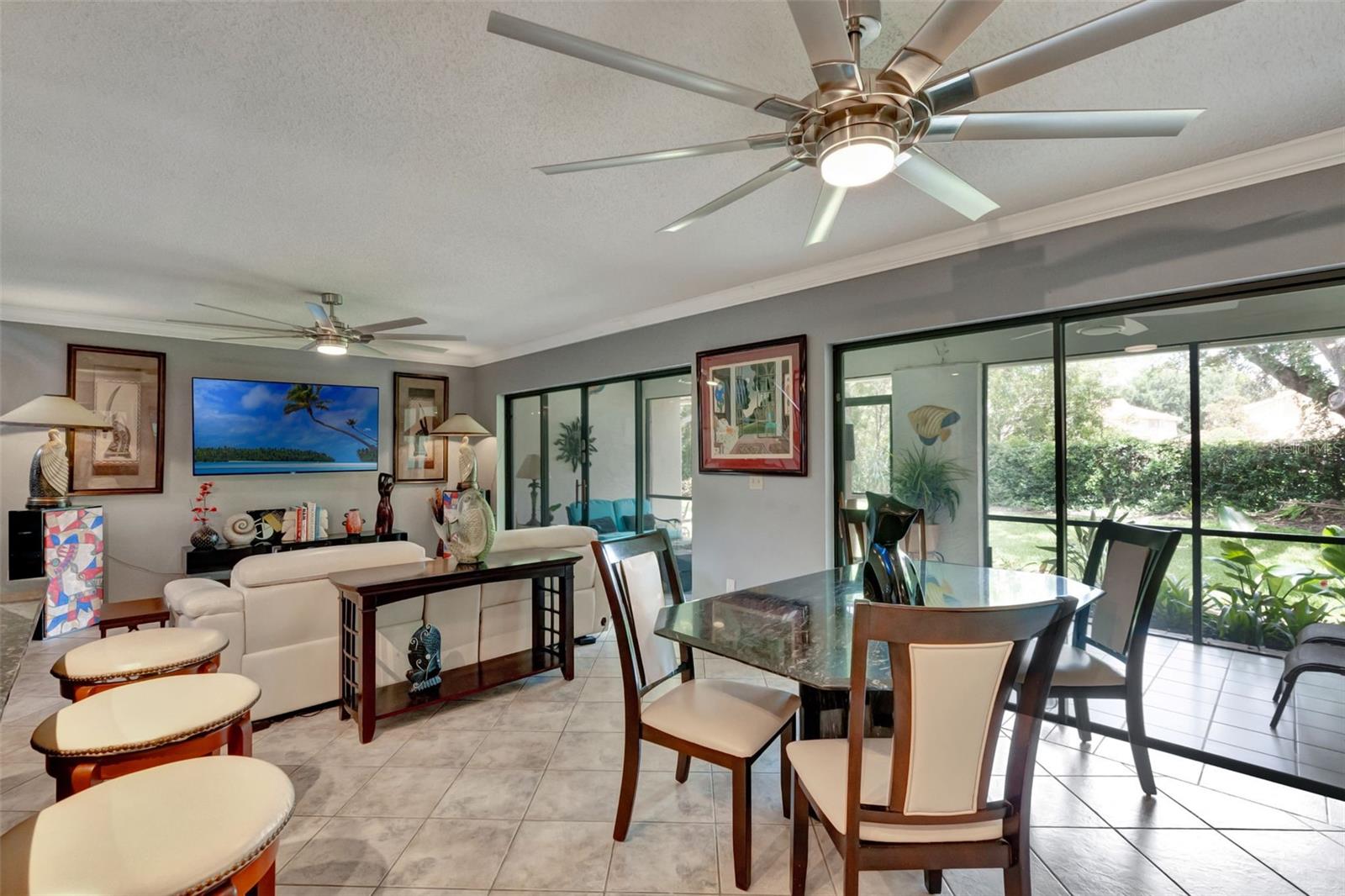 Image 13 of 45 For 7913 Bayside View Drive