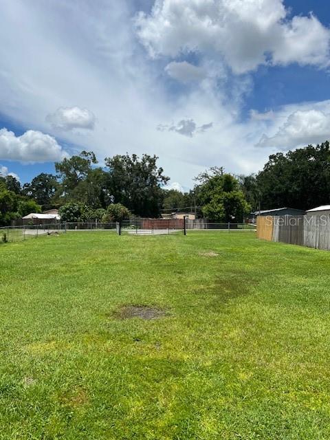 Image 4 of 4 For  Santos Road 