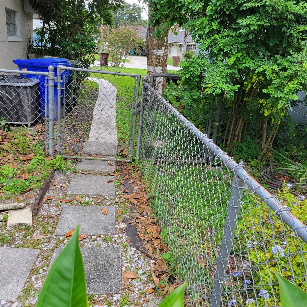 Image 19 of 23 For 1119 Delaware Avenue