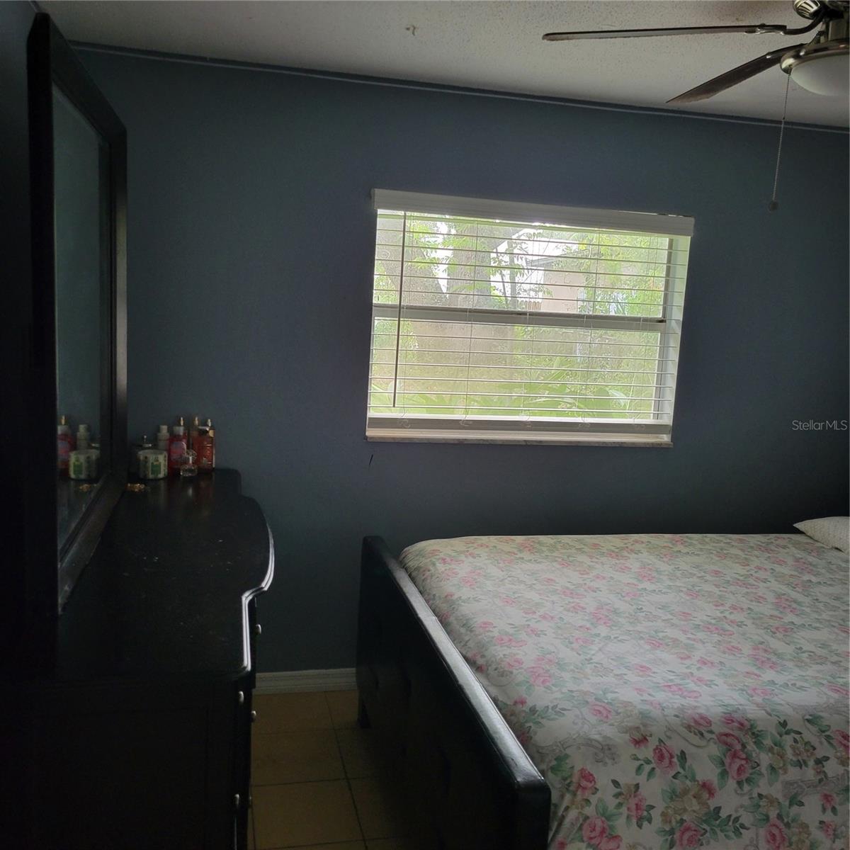 Image 7 of 23 For 1119 Delaware Avenue