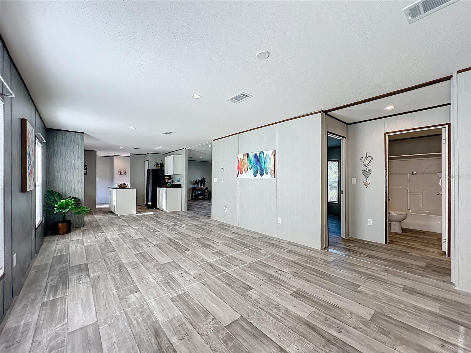 Image 11 of 52 For 8561 13th Court