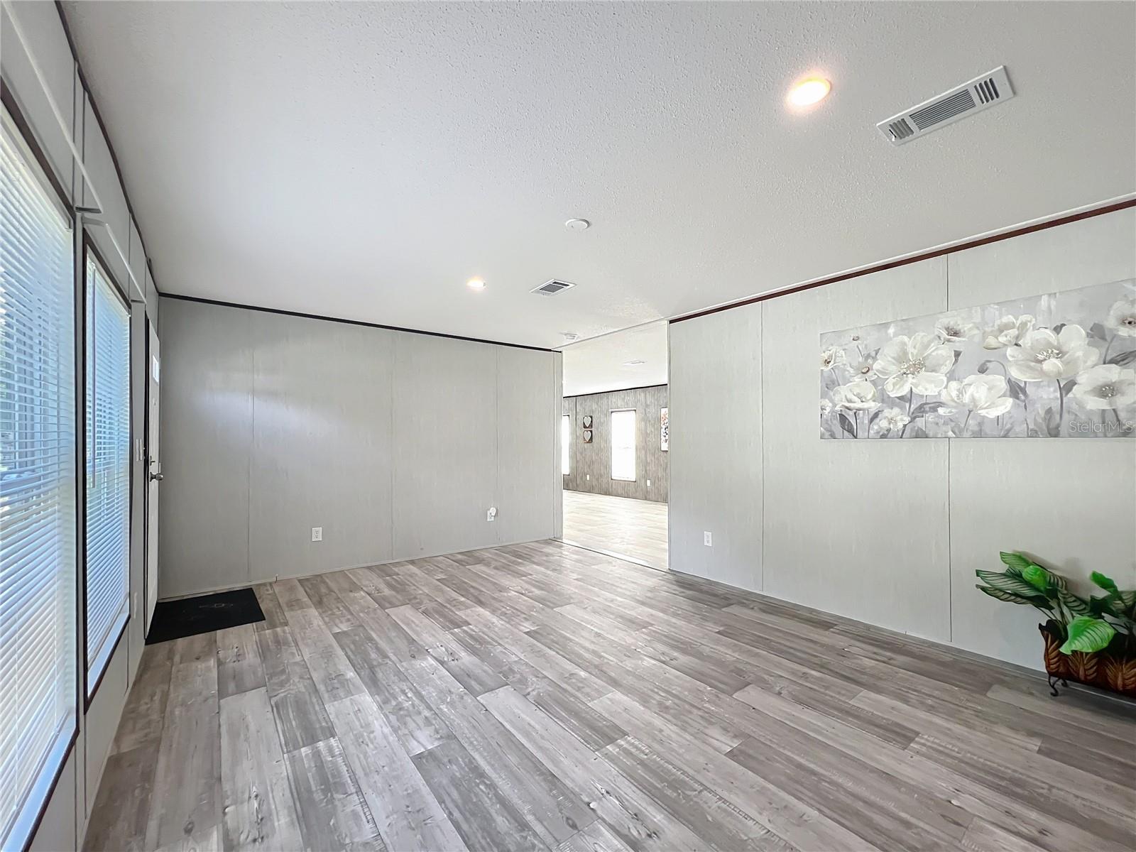 Image 7 of 52 For 8561 13th Court