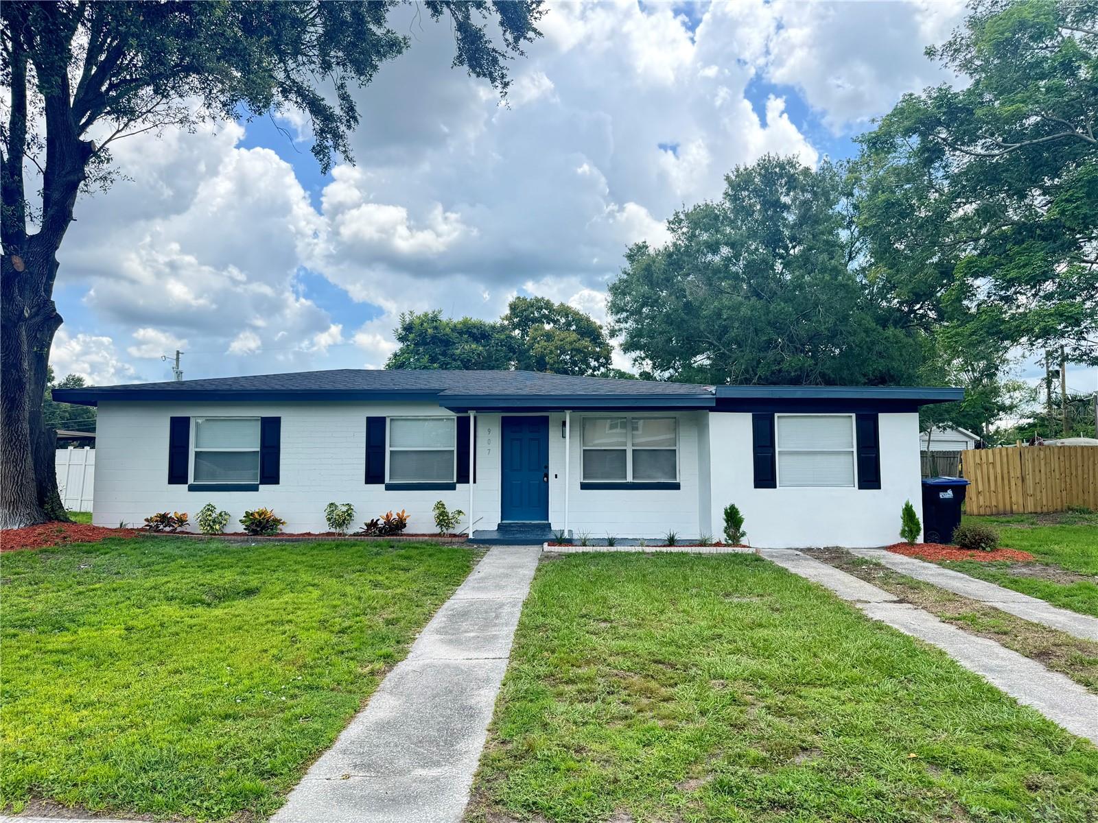 Details for 907 Egan Drive, ORLANDO, FL 32822