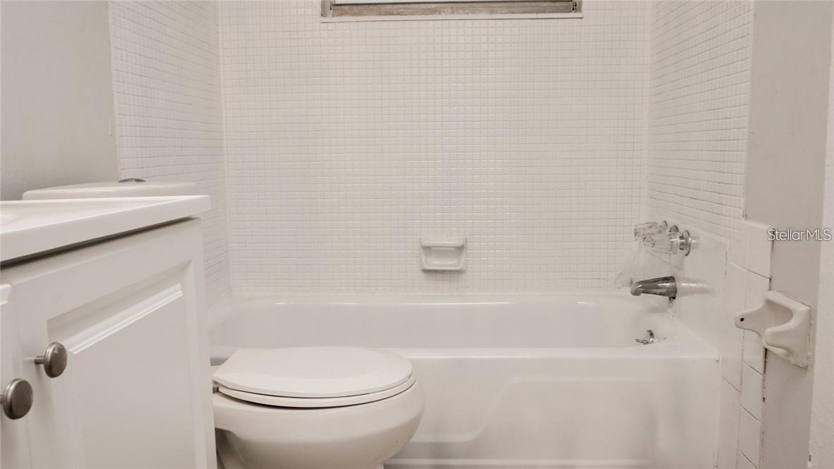 Image 5 of 5 For 9416 Greystone Road A