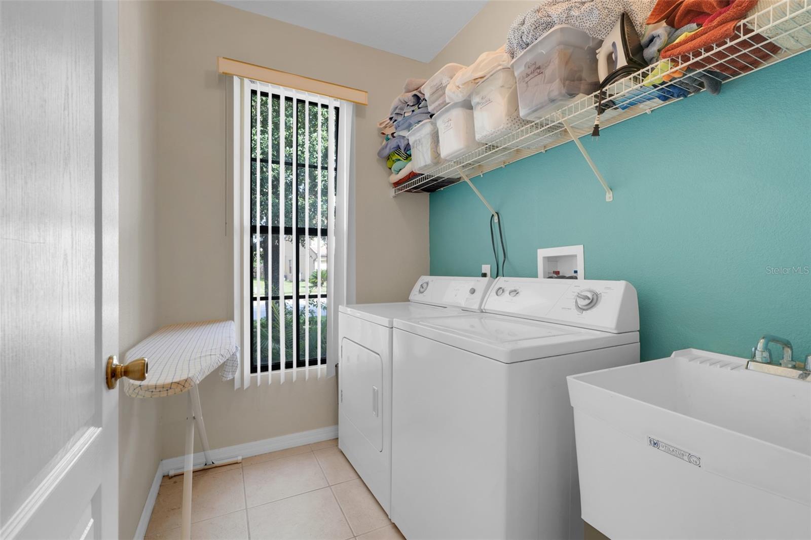 Image 18 of 56 For 2981 Siesta View Drive 2981