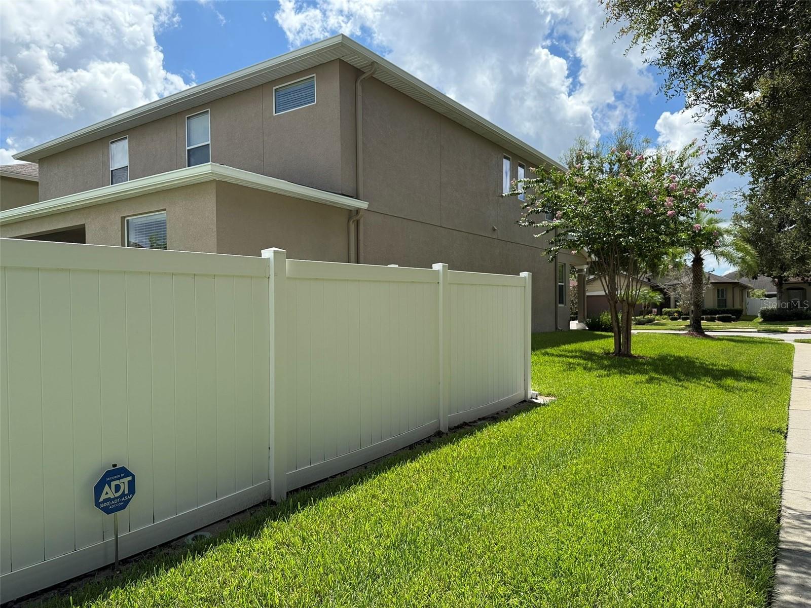 Image 81 of 99 For 2821 Cypress Bowl Road