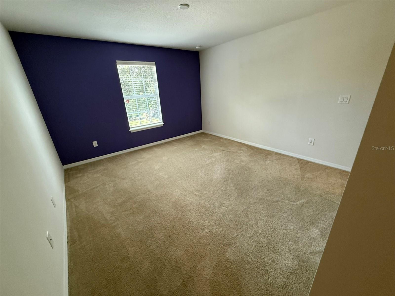 Image 88 of 99 For 2821 Cypress Bowl Road