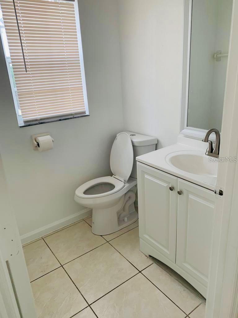 Image 6 of 9 For 594 Oak Branch Circle