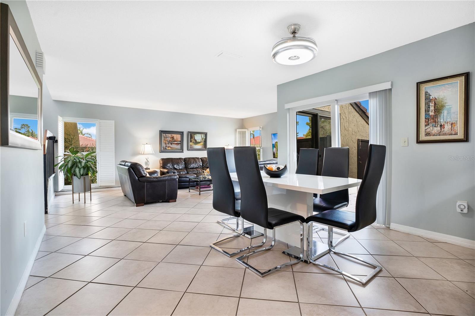 Image 12 of 36 For 435 Hunter Circle