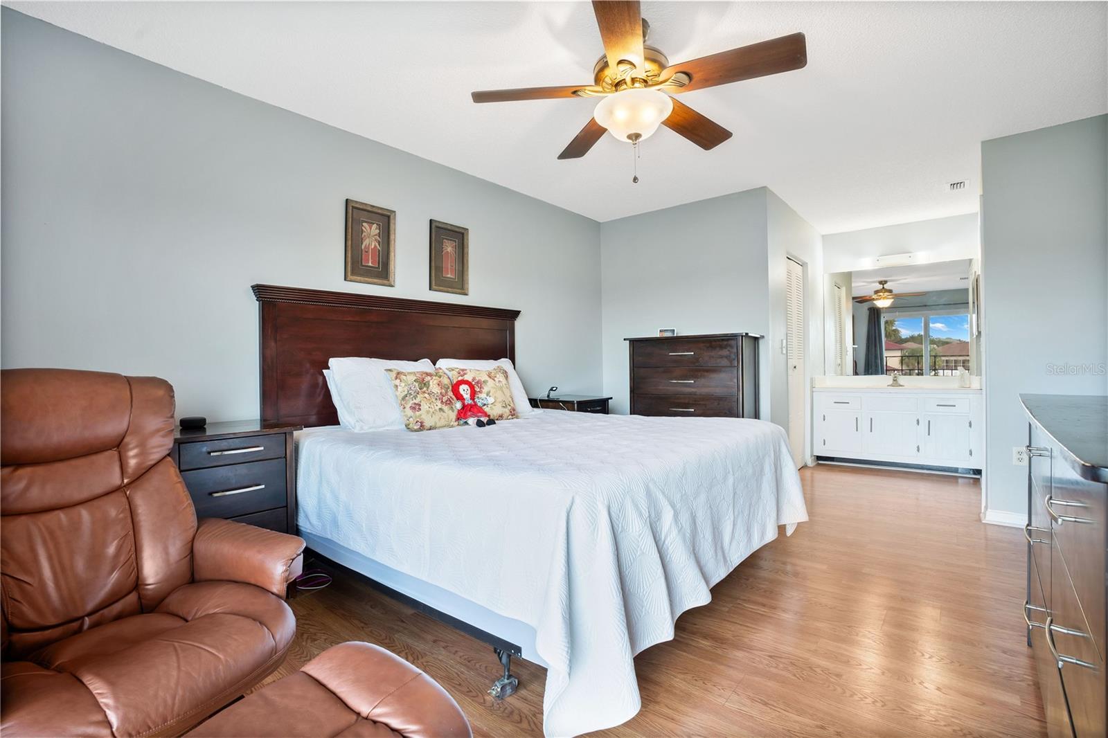 Image 19 of 36 For 435 Hunter Circle