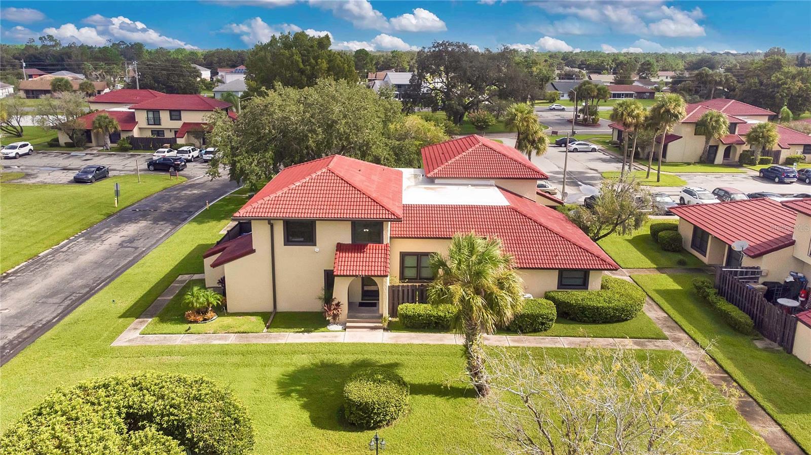 Image 33 of 36 For 435 Hunter Circle