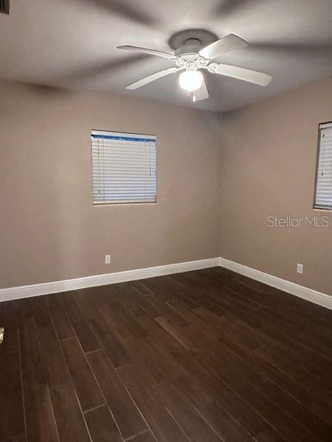 Image 19 of 26 For 861 Waterview Drive