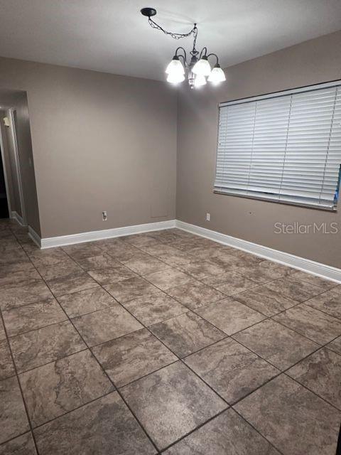 Image 8 of 26 For 861 Waterview Drive